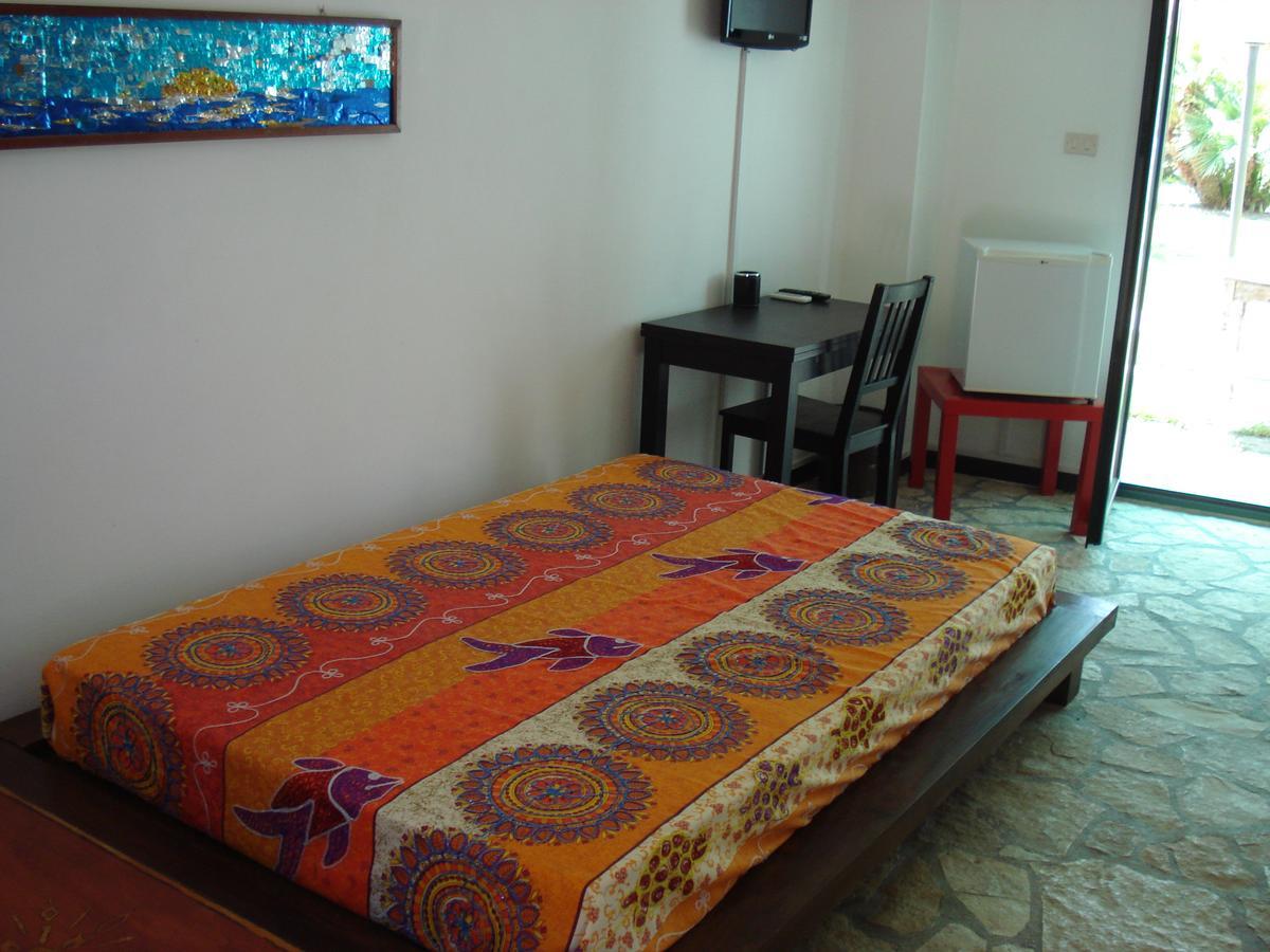 Breezes B&B Conca Specchiulla Exterior foto